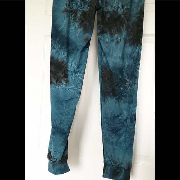 NWT Leggings Depot Tie Dye Joggers Size Large - Picture 1 of 6